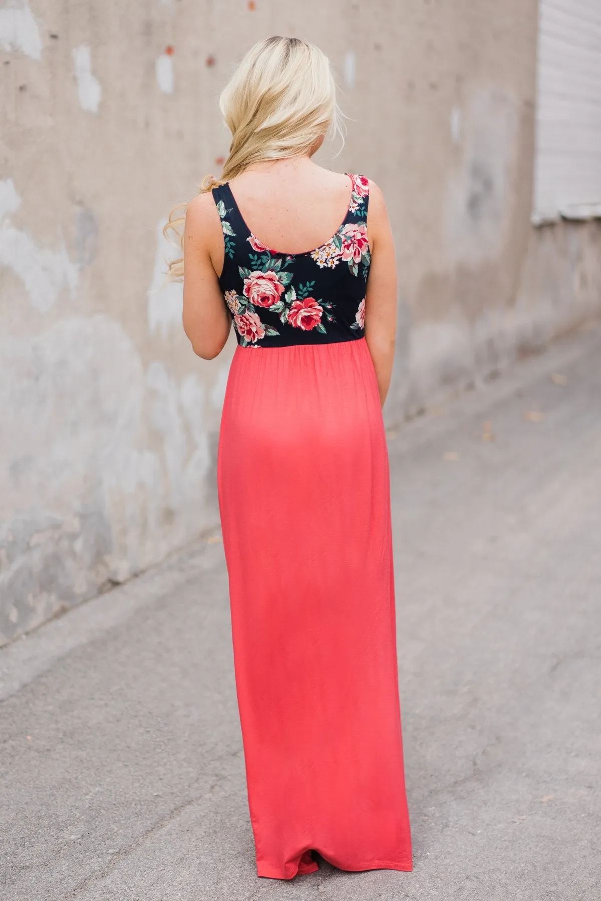 Weekend Breeze Floral Maxi Dress