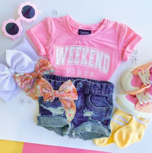 weekend vibes tee