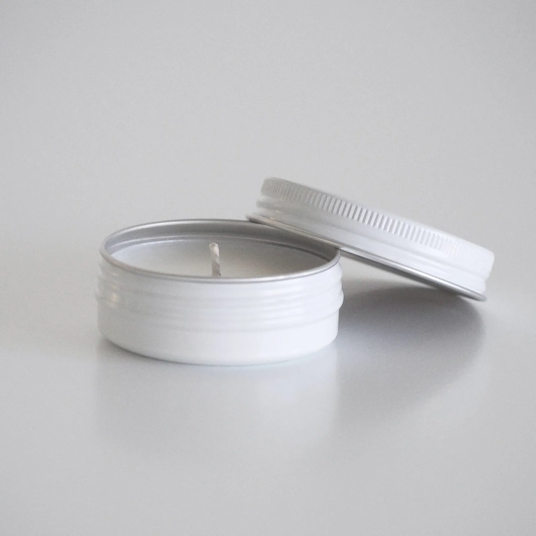 White Pearl Tuberose - Mini Candle