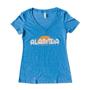 WKND EVERYDAY WOMENS SILHOUETTE V-NECK TEE