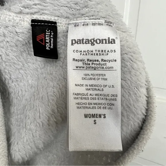 Women's Patagonia Re-Tool Snap-T Fleece Pullover (Raw Linen White X-Dye)