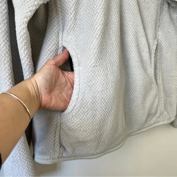 Women's Patagonia Re-Tool Snap-T Fleece Pullover (Raw Linen White X-Dye)